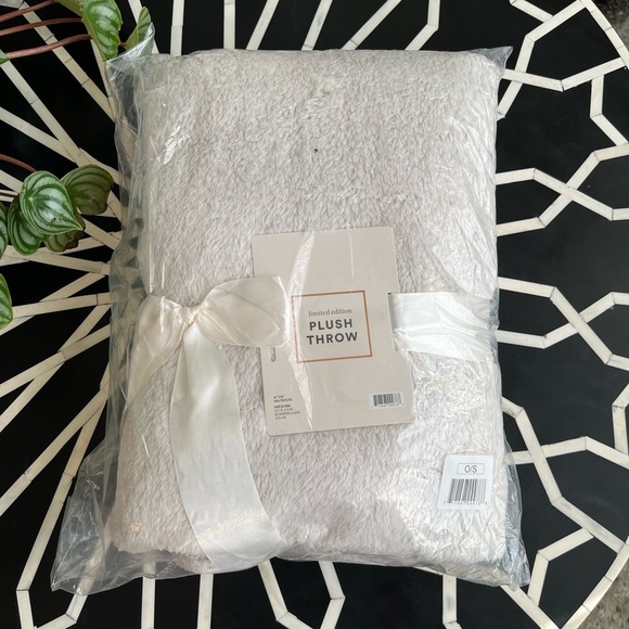 Limited Edition Cream Plush Throw Blanket